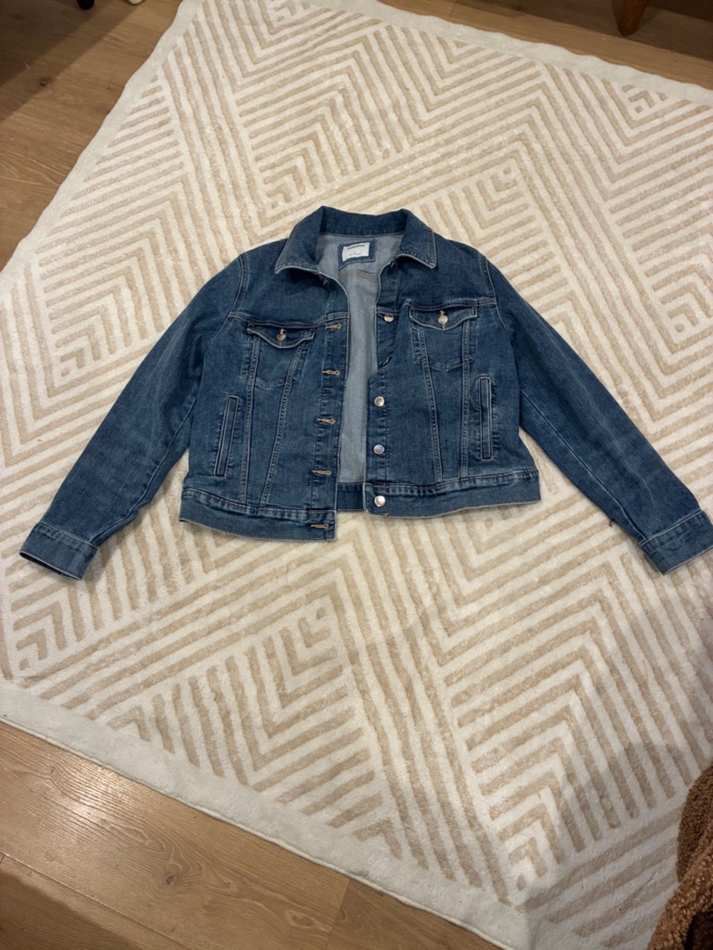 Women's Classic Blue Denim Jacket - Casual Jean Jacket Sz L - Picture 2 of 4